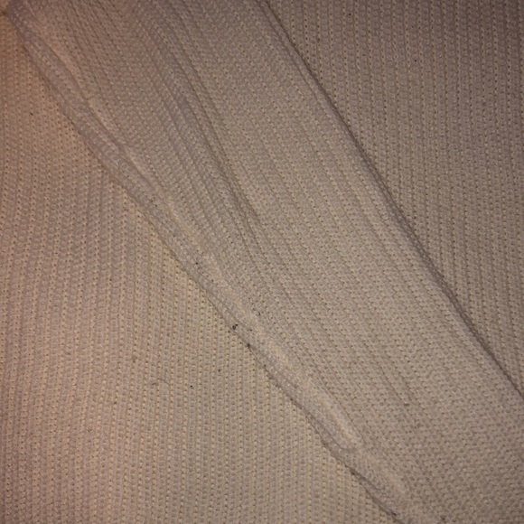 2 turtleneck long sleeves bundle 🤍🧡 - Picture 4 of 9